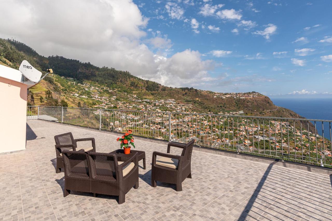 Casa Raimunda, Big Apartment With Amazing Views Arco da Calheta  Exterior photo