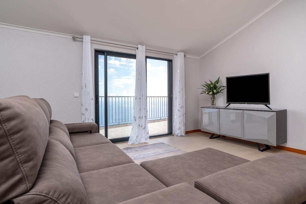 Casa Raimunda, Big Apartment With Amazing Views Arco da Calheta  Exterior photo