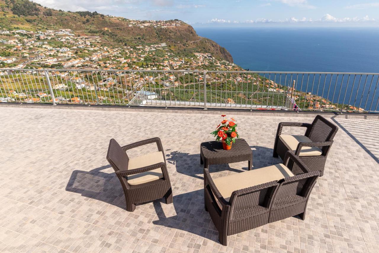 Casa Raimunda, Big Apartment With Amazing Views Arco da Calheta  Exterior photo