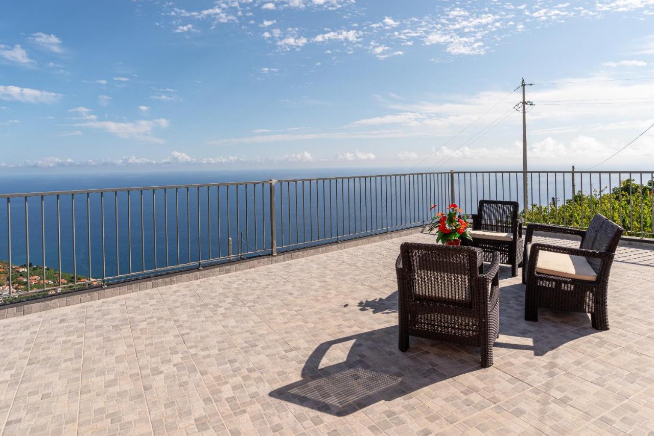 Casa Raimunda, Big Apartment With Amazing Views Arco da Calheta  Exterior photo